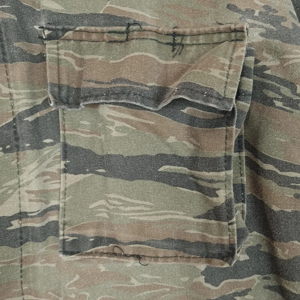 Vintage Tiger Stripe Camo Jacket Mens Large Green Military Canvas Combat Field